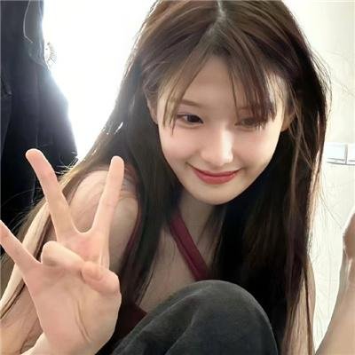 红色手提箱